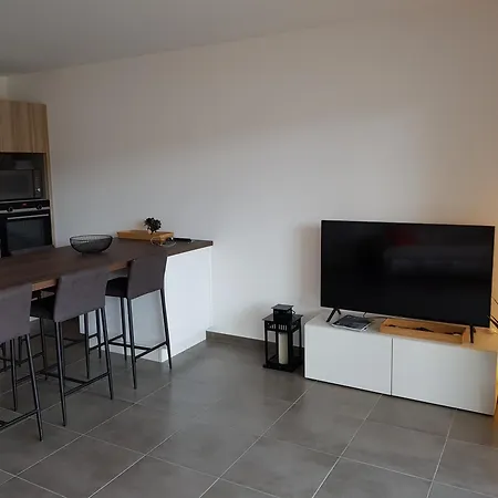 6pers Climatisé Proche Appartement *